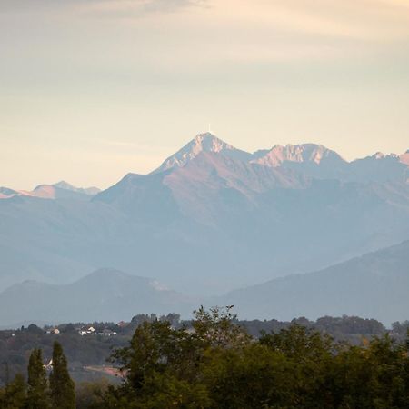 Domaine Mont-Riant A Jurancon Lägenhet Exteriör bild